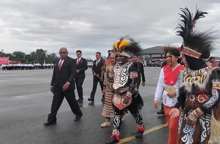 Gubernur Papua Tengah Resmikan 3 Program Strategis Pendidikan di HUT RI ke-80 Nabire