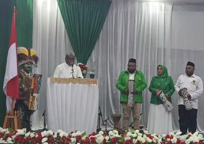 Gubernur Papua Tengah Buka Rakerwil II PPP, Tekankan Peran Partai Politik dalam Pembangunan